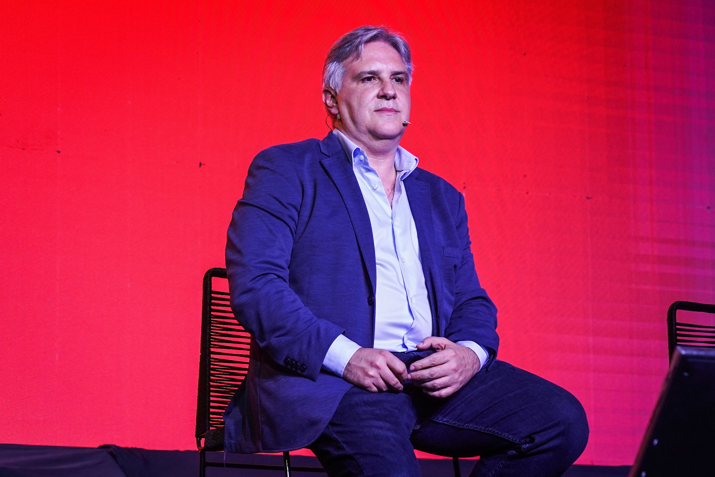 Llaryora remarcó que la falta de políticas orientadas al empleo y la producción dejó a la Argentina sin un rumbo claro