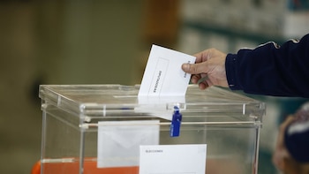El Gobierno publica la lista de los centros habilitados en el extranjero para votar presencialmente en las elecciones generales del 29 de noviembre