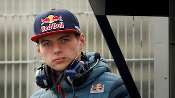 Un chico de 18 años, una carrera que nadie esperaba y una victoria que cambió todo: así nació la leyenda de Verstappen