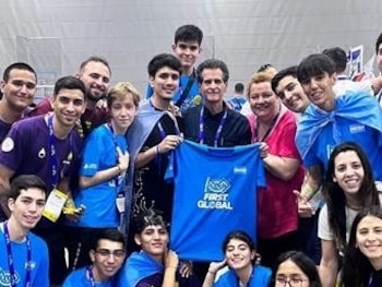 Estudiantes de diferentes países en