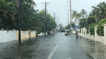 Florida enfrenta riesgo de inundaciones por lluvias persistentes, vientos y mareas altas: estas son las zonas bajo alerta