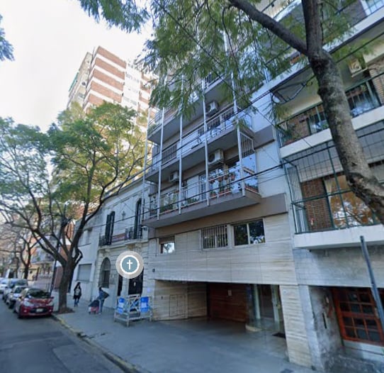 El edificio de la calle Moldes donde ocurrió el incendio
