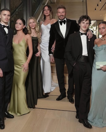 Una postal de la familia