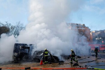 Zelensky acusó a Rusia de bombardear la infraestructura energética de Ucrania REUTERS/Valentyn Ogirenko