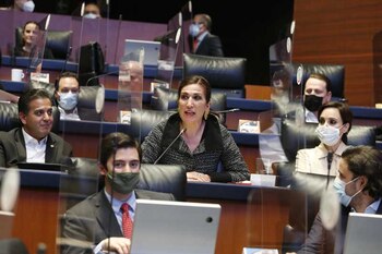 Los senadores del PAN no