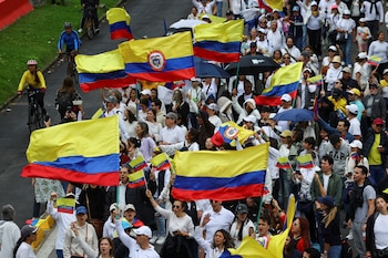 Diferentes caravanas con simpatizantes de