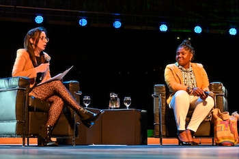 La periodista Verónica Gago entrevistó