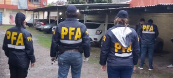 El allanamiento en una cochera