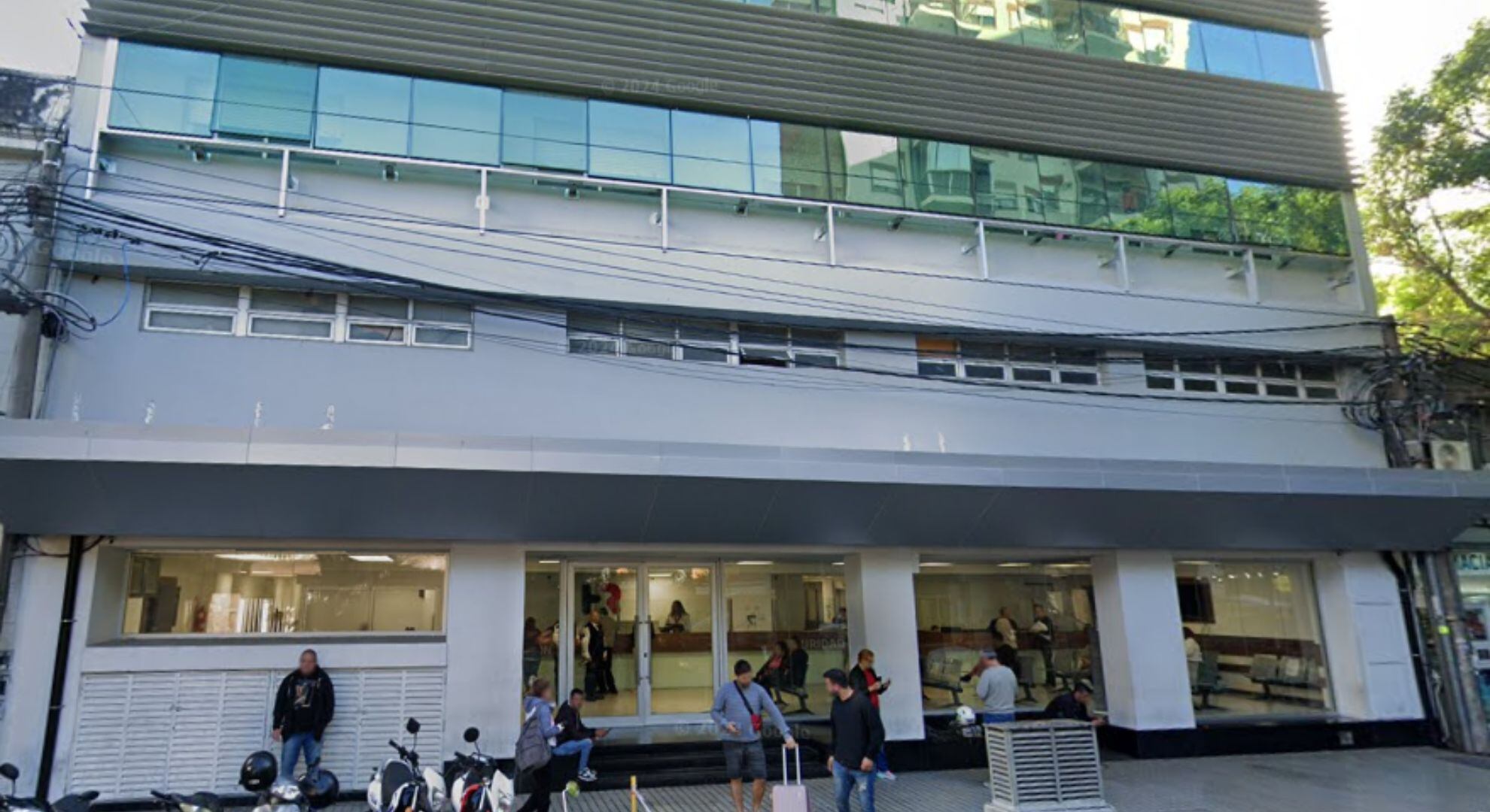 La mujer había pedido ayuda al personal del centro médico para denunciar a su pareja