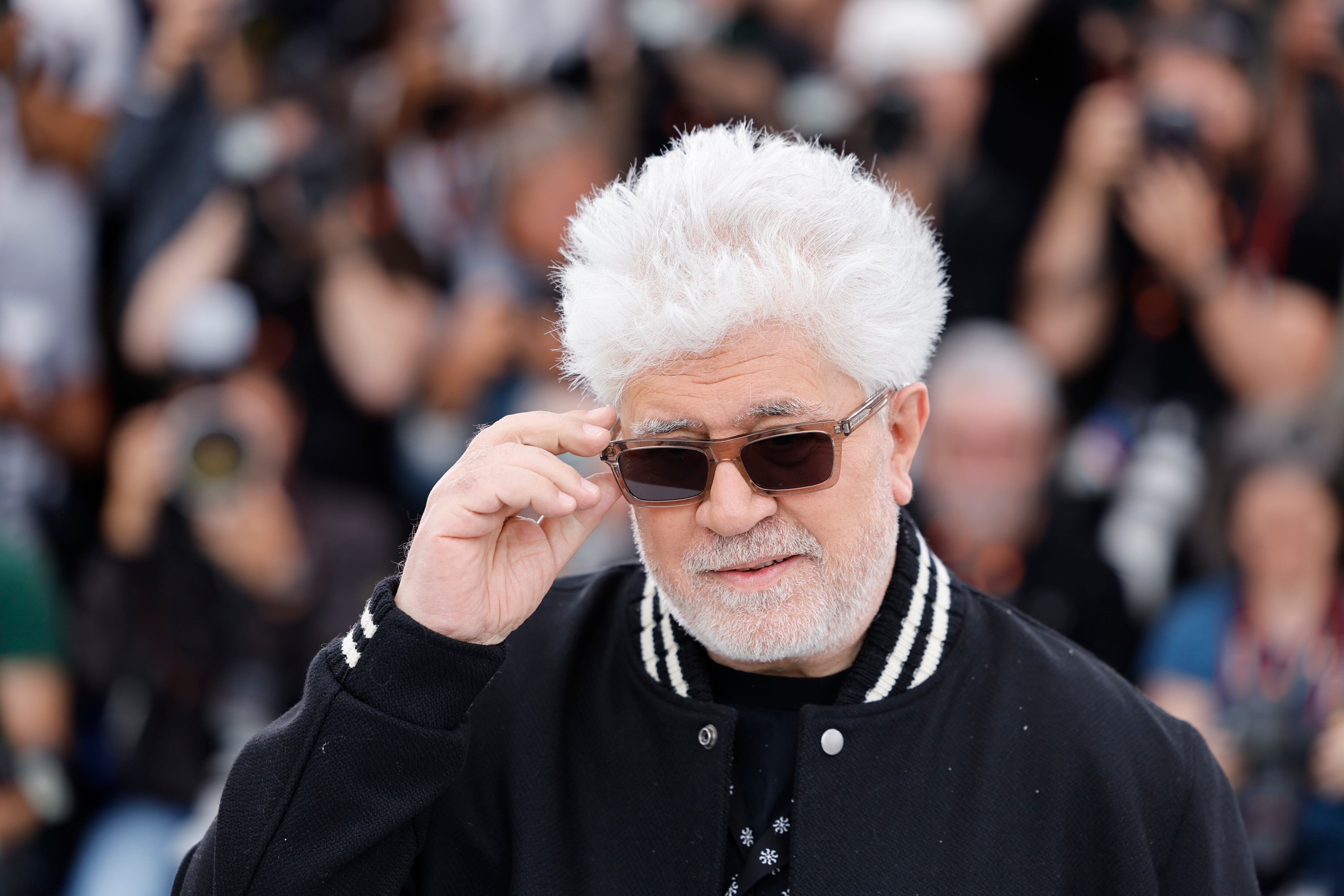 Pedro Almodóvar será homenajeado por su trayectoria y contribuciones al cine global en San Sebastián (EFE/EPA/SEBASTIEN NOGIER)