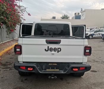 Los hombres fueron detenidos luego