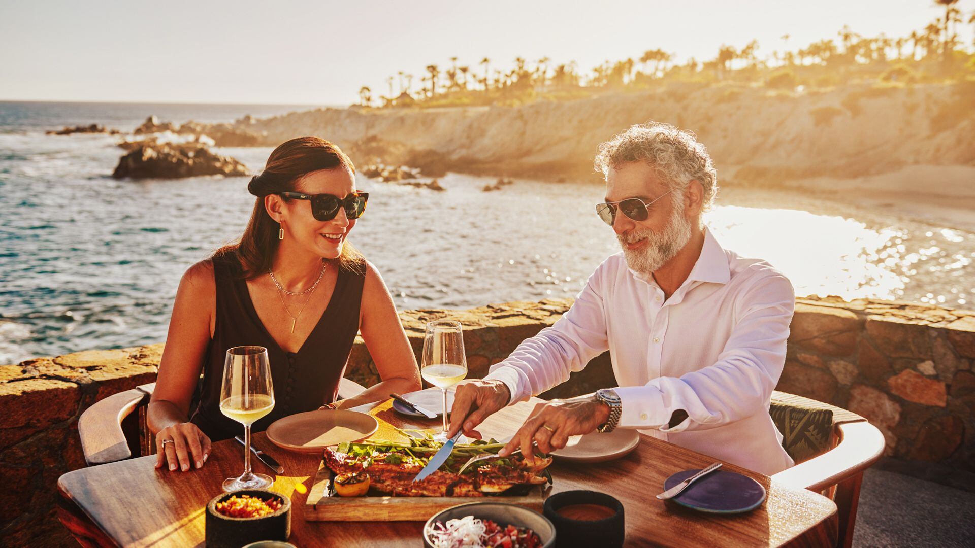 Los Cabos invita a descubrir una gastronomía sofisticada y una biodiversidad marina única en el mar de Cortés (Visita Los Cabos)