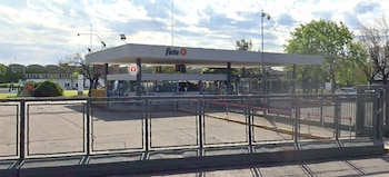 El ingreso a la fábrica