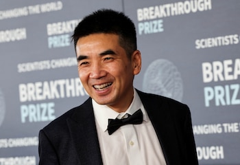 El CEO de Zoom, Eric Yuan, plantea que la inteligencia artificial podría reducir la semana laboral a tres días en los próximos cinco años (REUTERS/Aude Guerrucci)