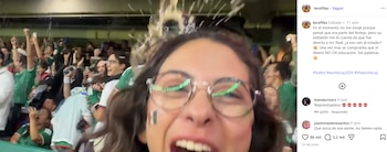 En el partido México vs Chequia del Mundial 2026, Terefifas acusó a un aficionado de arrojarle cerveza deliberadamente en dos ocasiones mientras celebraba un gol. (Instagram/ @terefifas)