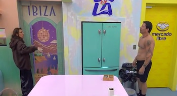 Cynthia Klitbo reprendió a Yahir por hablar muy fuerte
