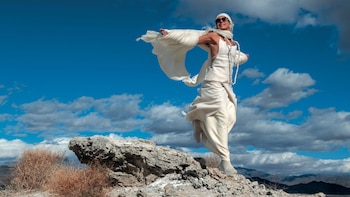 Yazemeenah Rossi tiene 63 años