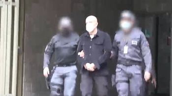 Carlos Didier Pérez Amorocho fue judicializado: El coronel recibía pagos de hasta $30 millones semanales del ELN y disidencias de las Farc