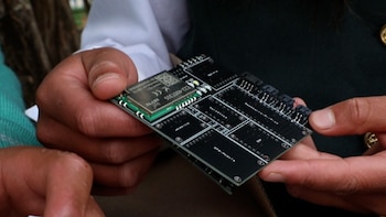 Estudiantes de Pasco buscan lanzar