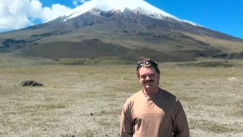 Turista extranjero salió a conocer la Montaña de 7 colores del Cusco y desaparece: Sigue intensa búsqueda