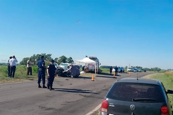 Bomberos Voluntarios y equipos de