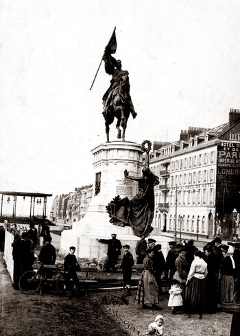 El monumento inaugurado en Boulogne-sur-Mer
