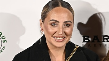 Rocío Flores, entre Gloria Camila y Manuel Cortés