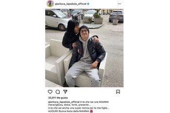 Saludo de Gianluca Lapadula y