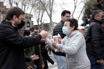 Santoro actualmente ocupa una banca