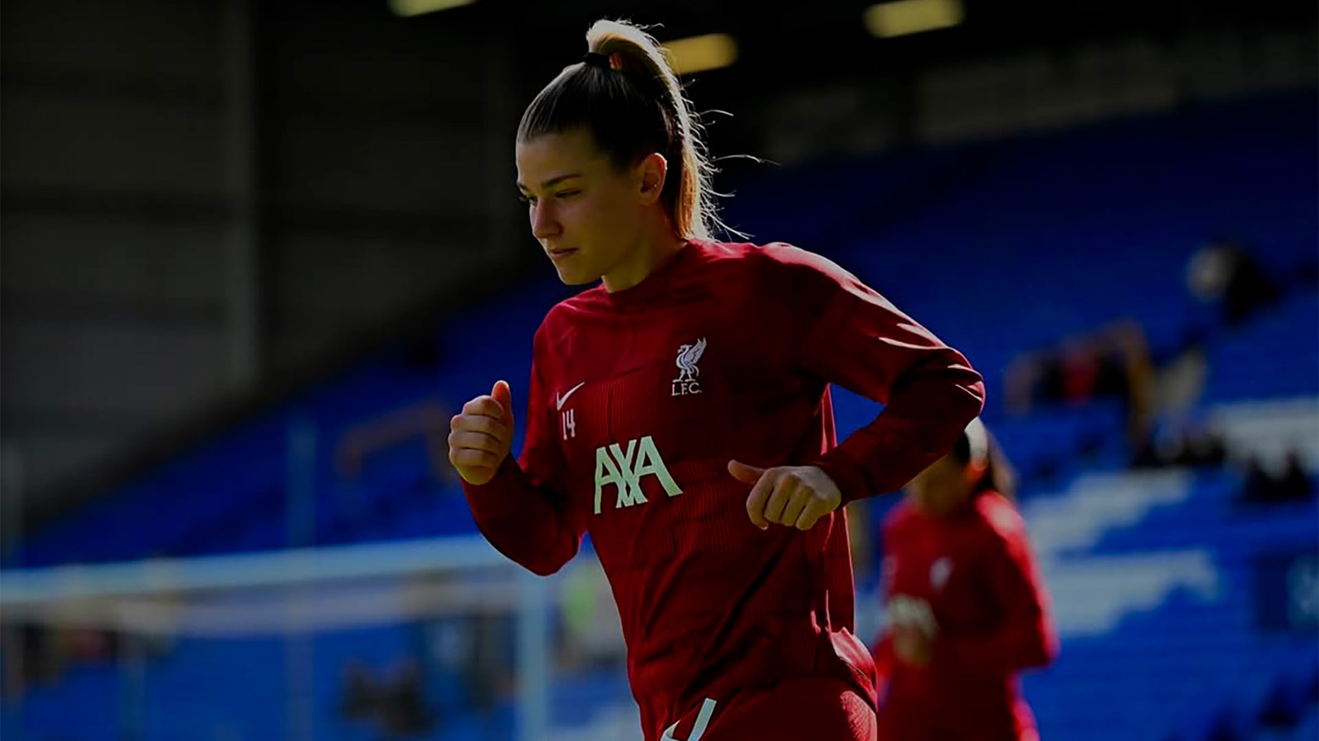 La futbolista recibió mensajes inapropiados en sus redes sociales