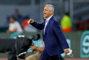 Reinaldo Rueda regreso a la selección Colombia tras ser despedido de su cargo en Chile, pero una racha de siete partidos sin anotar goles le costó nuevamente el lugar a la Tricolor en Qatar 2022 - crédito Agustin Marcarian/REUTERS