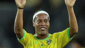 Ronaldinho regresa al fútbol con el Ravenna, con 46 años: "Estoy deseando bailar con el balón"