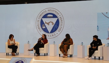 La actividad de la Cámara de Comercio, Industrias y Agricultura de Panamá puso el foco en los jóvenes y las pymes como actores vinculados al futuro de la actividad empresarial. (CCIAP)