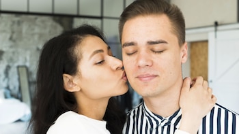 Día Internacional del Beso Robado – beso robado – Perú – noticias – 29 de junio