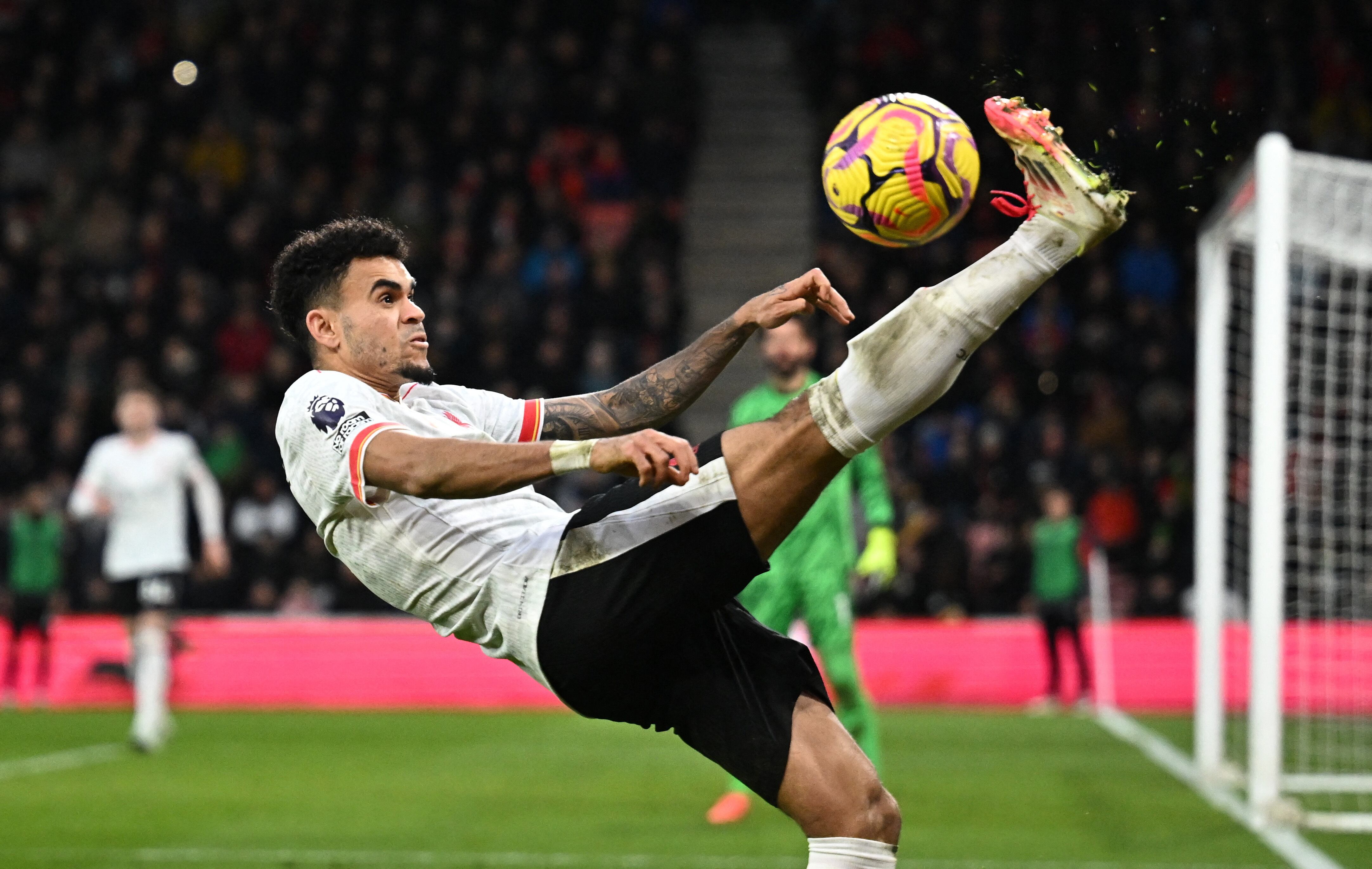 Luis Díaz es vinculado con la llegada a varios equipos del fútbol internacional en el mercado de fichajes - crédito Dylan Martínez / REUTERS