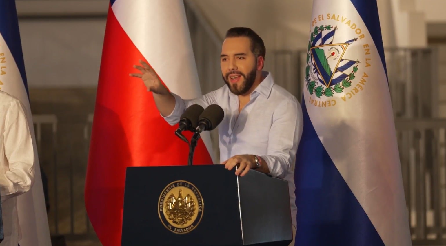 Moody’s Ratings anticipa mayor crecimiento económico en El Salvador pese a la alta carga de deuda pública