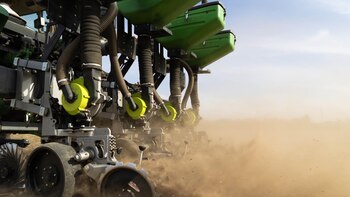 En momentos de sequía buscan