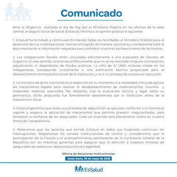 Documento branco com texto azul, título