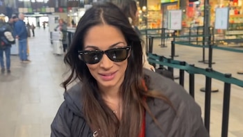 Lola García, tímida ante las