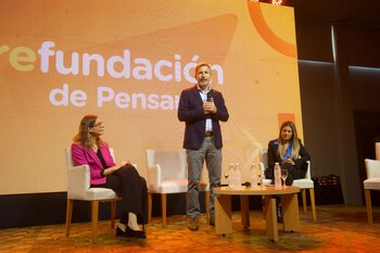 Rogelio Frigerio con la Fundación