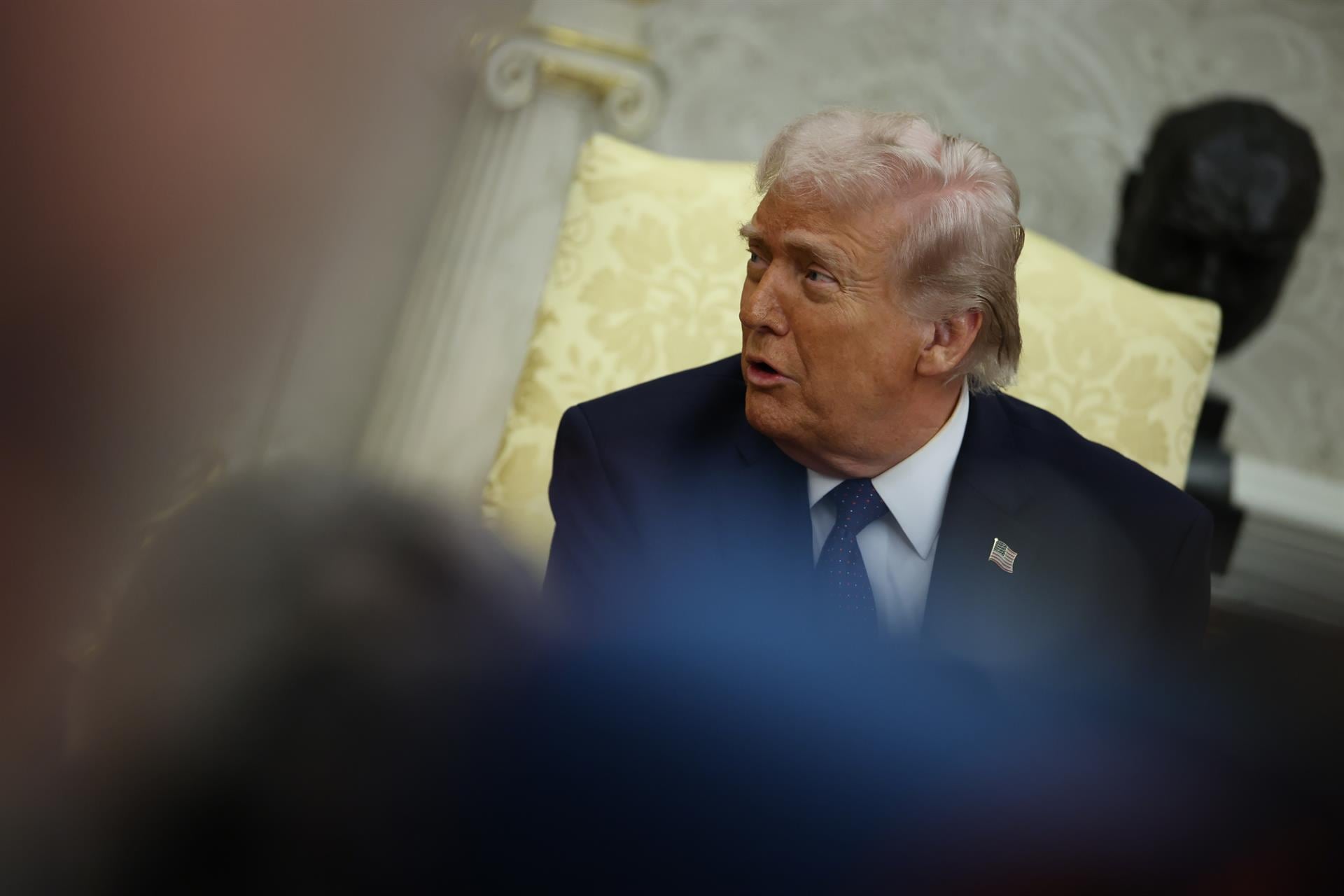 Trump plantea que EEUU escolte a petroleros en el estrecho de Ormuz para «garantizar» el «libre flujo de energía»