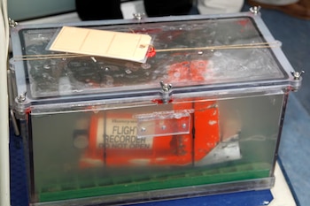 La caja negra del vuelo de Air France entre Río de Janeiro y París siniestrado en en 2009. (Charles Platiau / Reuters)