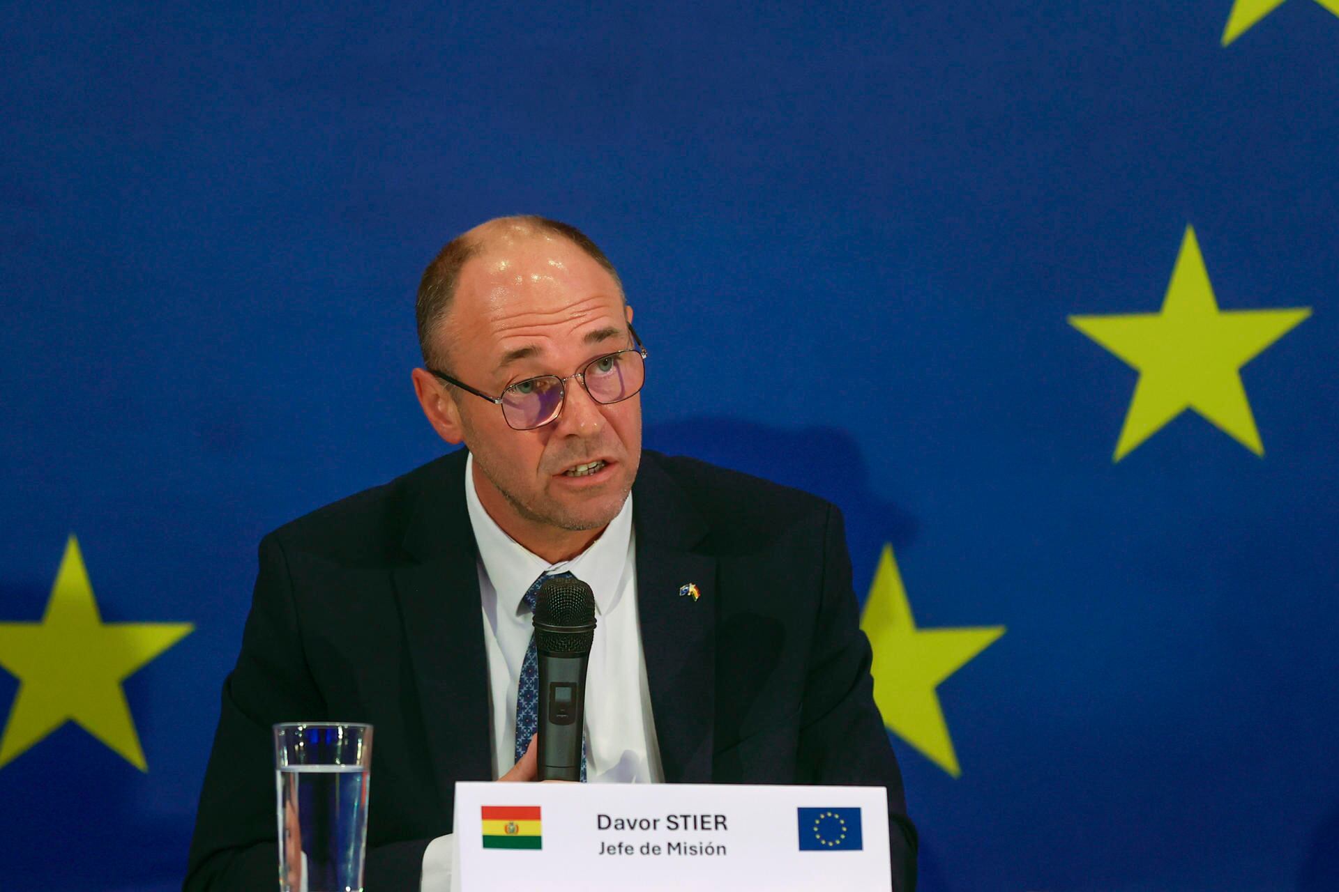 Stier reconoció que aún existen desafíos, especialmente en la lucha contra el “acoso político y la violencia de género”. (EFE/Luis Gandarillas)