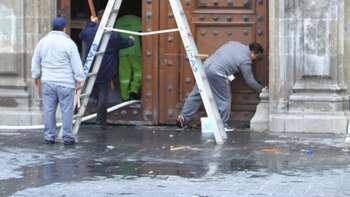 Blindan Palacio Nacional para contener