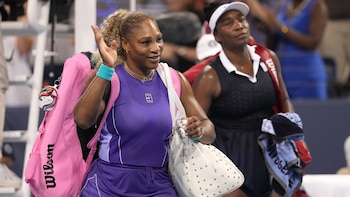 Venus y Serena Williams regresaron juntas en dobles por primera vez en cuatro años y emocionaron a Cincinnati