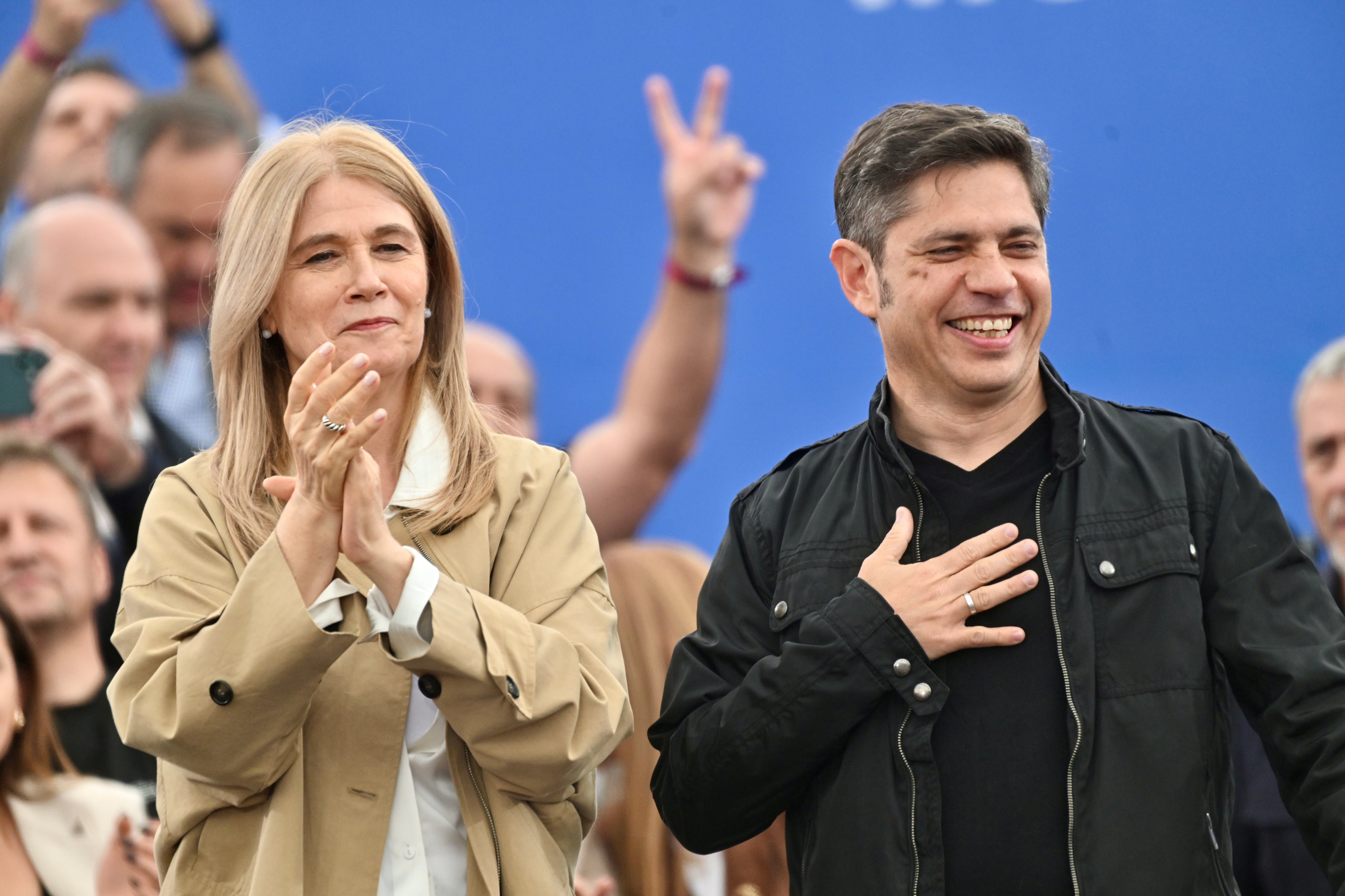 Kicillof con la vicegobernadora, Verónica Magario (AG La Plata)