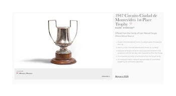 El trofeo ganado en Uruguay