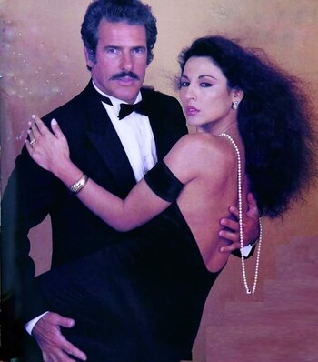 Andrés García junto a Amparo