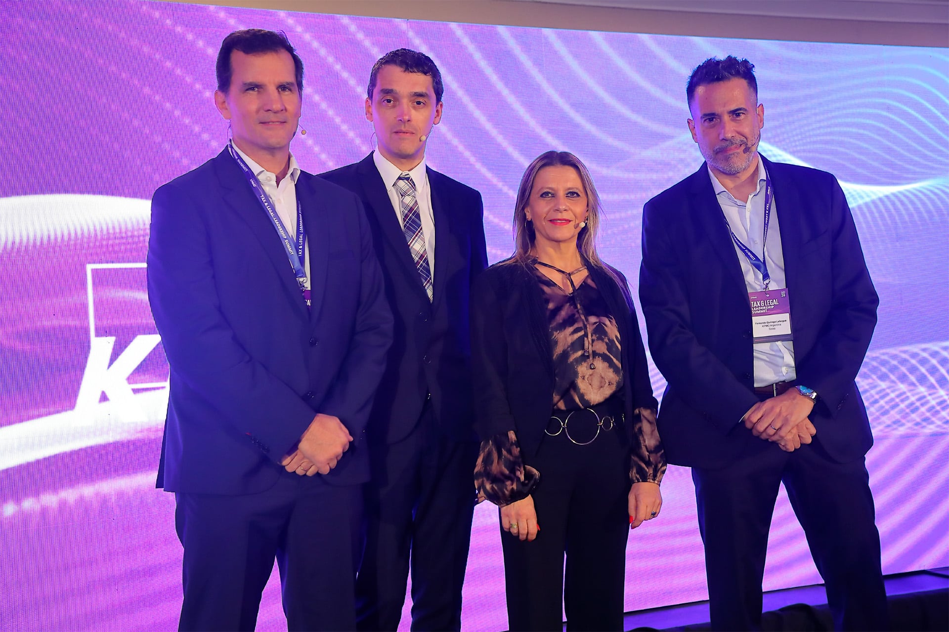 Rodolfo Canese, KPMG; Juan José Imirizaldu, Director Nacional de Impuestos; Claudia Balestrini, Subsecretaria de Ingresos Públicos de la Nación; y Fernando Quiroga Lafargue, KPMG