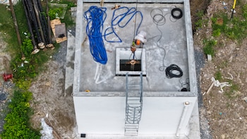 El proyecto de ANDA en Ilopango incluye la perforación de ocho pozos, sistemas de bombeo, transformadores eléctricos y una planta con floculación, microfiltración y cloración. (Foto: ANDA)